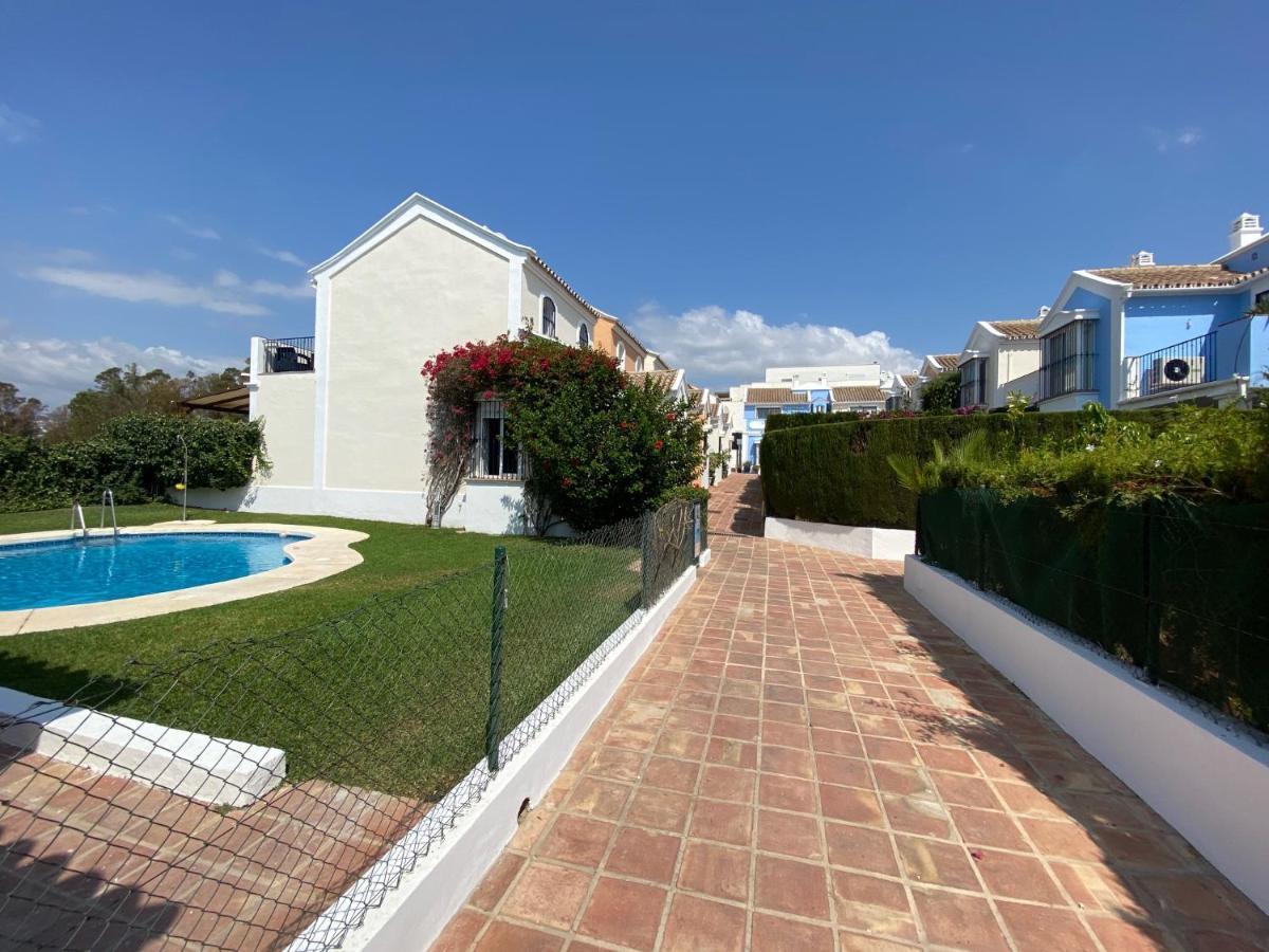 Charming 1 Bedroom Suite With Shared Kitchen Next To Puerto Banus Marbella Eksteriør billede
